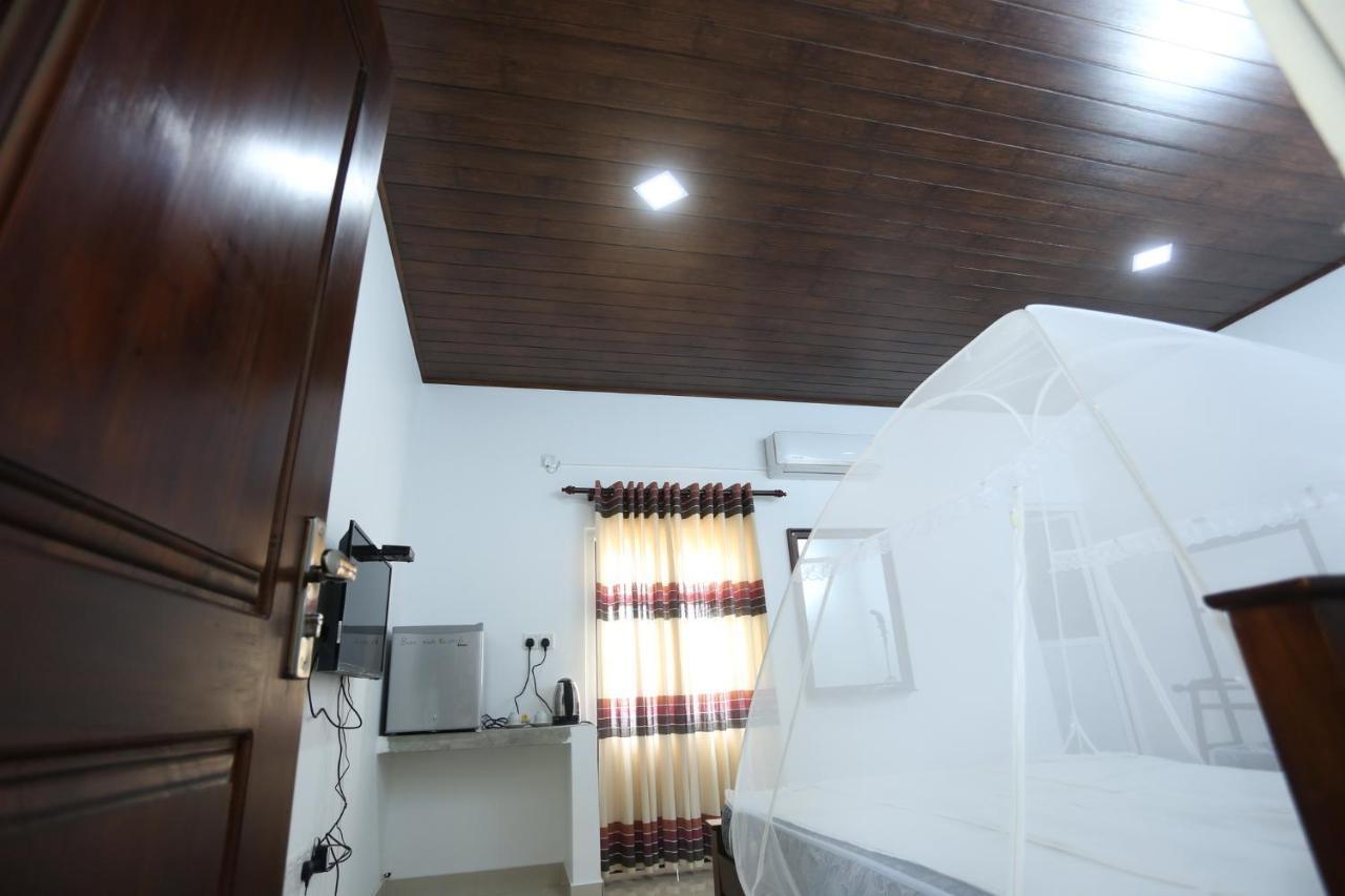 Optimum Residencies Bed & Breakfast Negombo Ngoại thất bức ảnh